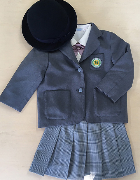 制服等衣料品販売・仲介業務